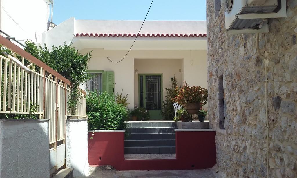 Apartamento Danesi House Leonídion Exterior foto